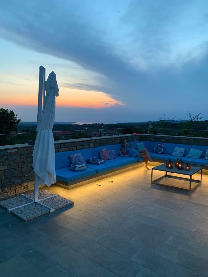 Exceptional 5 Star Villa With Breathtaking Views, Sauna And Fitness Studio Momjan Екстер'єр фото